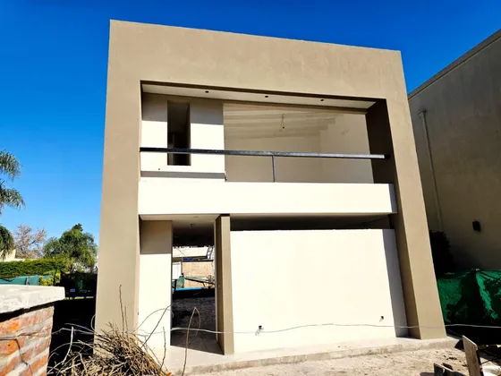 Casa En Venta En La Josefina - Pilar