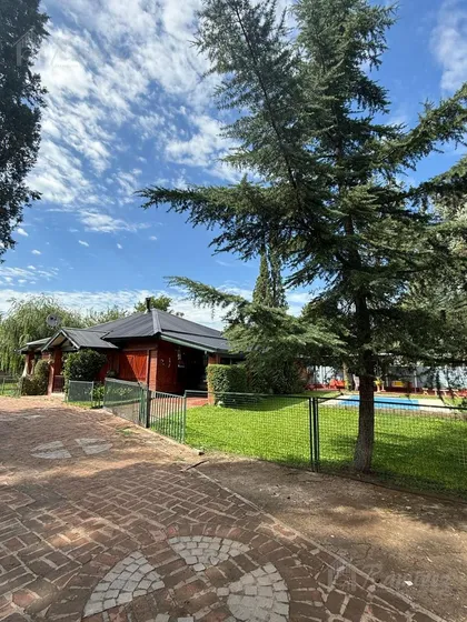 Quinta 3 Amb. En Venta Barrio Indianapolis - Francisco Alvarez, Moreno