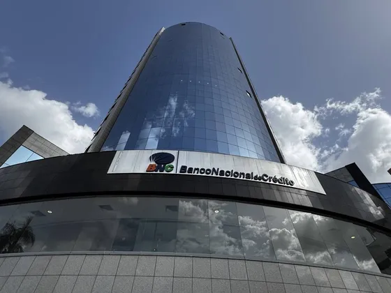 Np Vende Impecable Local Comercial Torre Bod. Cod 295786