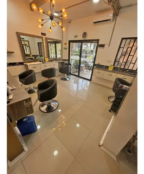 Venta Local Comercial En Medellin Laureles