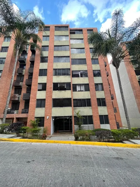 Apartamento En Venta. Conjunto Residencial Los Naranjos Humboldt