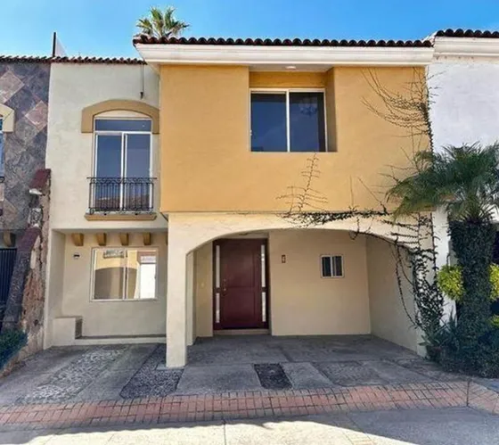 Casa En Venta En Col. Fracc Santa Anita , Tlajomulco , Jalisco ,ds19