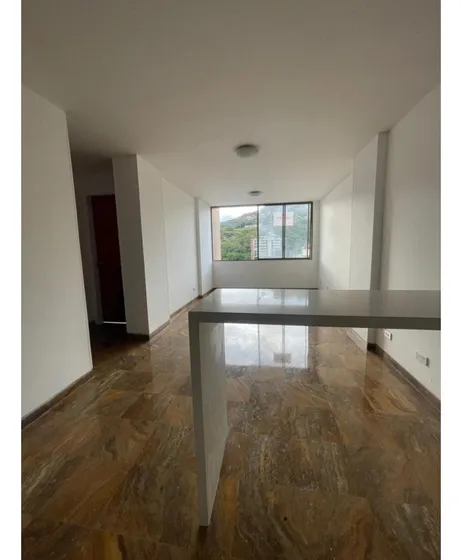 Venta De Aparta Estudio De 35mts2 En Alférez Real, Sur De Cali, 10153.