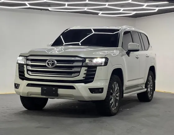 Toyota Land Cruiser 300 3.3 Gxr