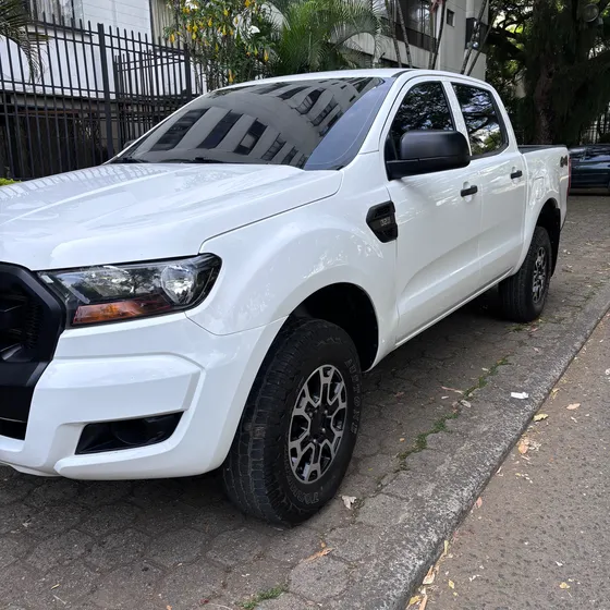 Ford Ranger 3.2 Xl