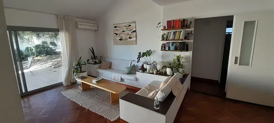 Casa En Venta De Tres Dormitorios Barrio Cerro De Las Rosas