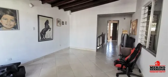 Casa En Venta En Medellín - Santa Monica
