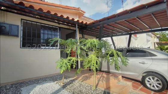 Julio Perez Vende Casa En Cabudare Cod Flex  #24-7537 Jrpa 