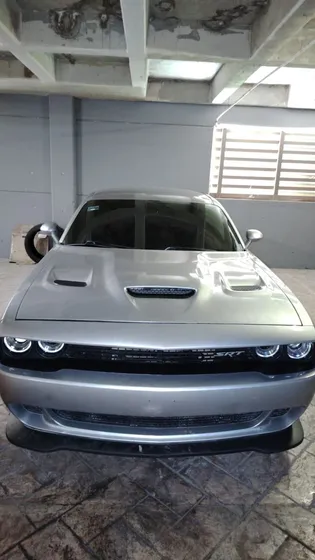 Dodge Challenger 6.2 Srt Hellcat Mt