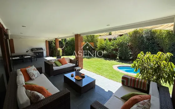 Hermosa Casa Sector Exclusivo! Cómodos Ambientes P. Fontova