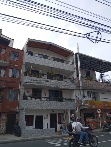 Venta De Casa En Cuarto Piso En Itagui San Jose Para Estrenar