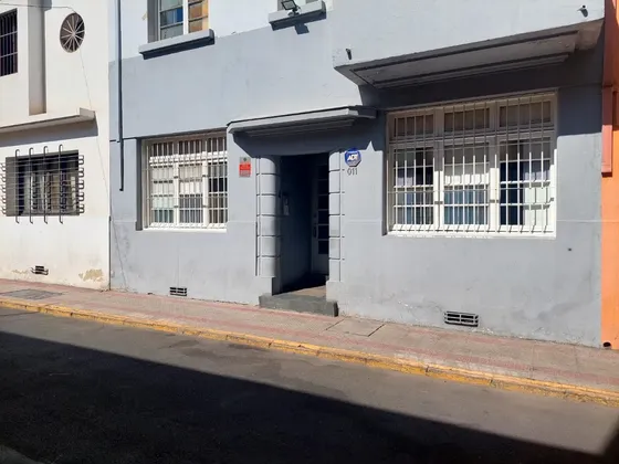 Casa Comercial De Tres Pisos En Providencia Oportunidad