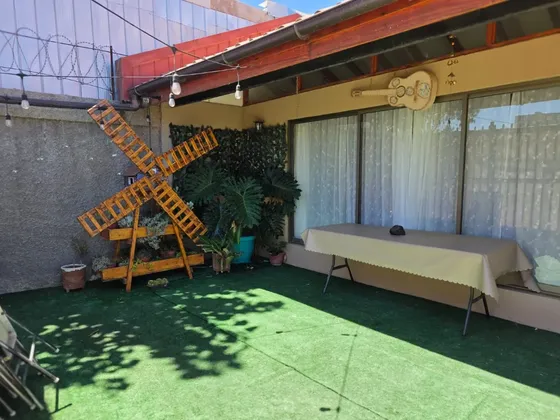 Hermosa Propiedad Un Piso Sólida 3d 2b Y 480 M2 De Terreno.