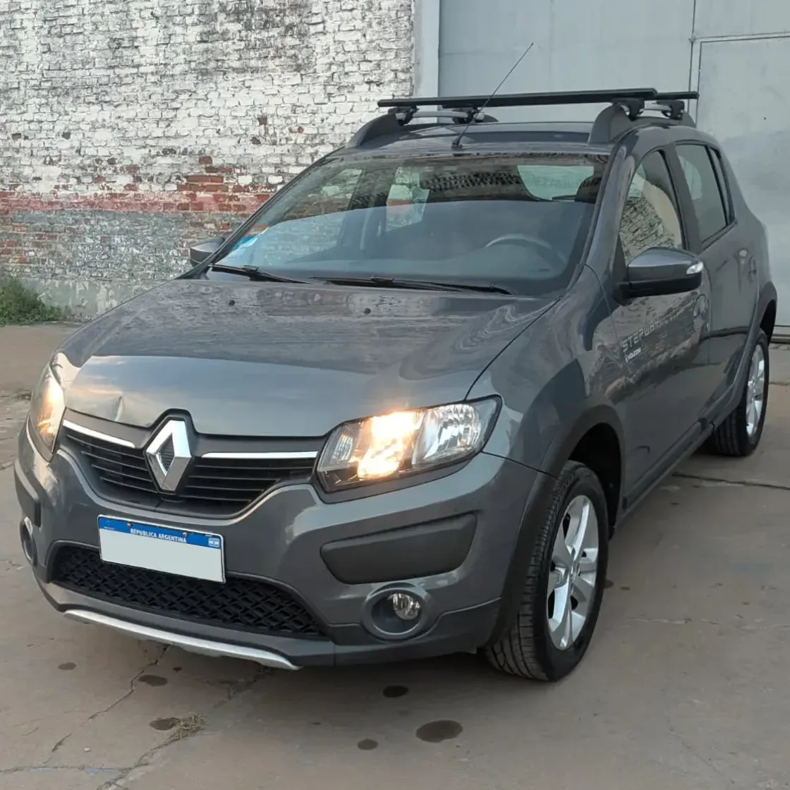 Renault Sandero Stepway 1.6 Privilege 105cv