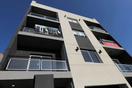 Oportunidad Venta Monoambiente Con Patio Y Terraza Privada Z
