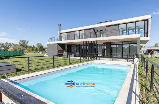 Casa En Venta Country Terravista, General Rodriguez