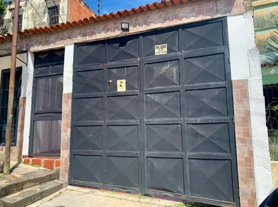 Casa En Los Colorados, Valencia. (soscap-21)