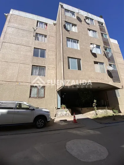 Depto En Venta De 3 Dorm. En Maipú Con Estacionamiento