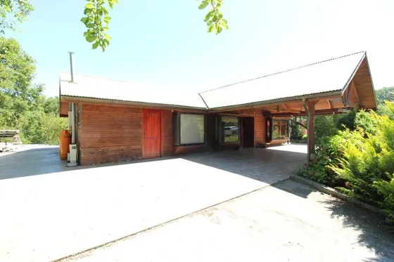 Maravillosa Parcela Con Casa, Quincho Y Piscina.