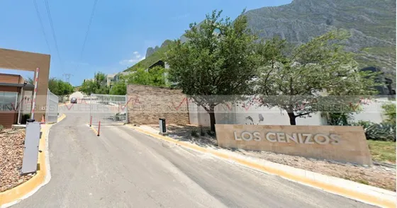 Los Cenizos