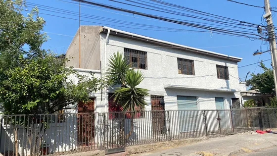 Casa Y Local Comercial En Conchali (74745)