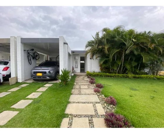 Se Vende Casa En  El Castillo Jamundi