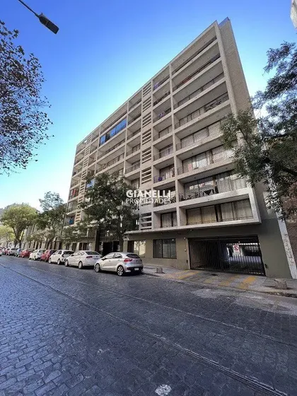 Dpto. 2d/2b + Estacionamiento - Vergara 548 - Metro Toesca