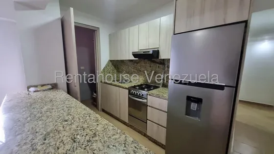 Daniela Linarez Alquila Apartamentos En Prestigioso Conjunto Residencial Del Este De Barquisimeto Con Espacios Remodelados Y Equipados Con Bellas Áreas Comunes Y Todos Los Servicios Básicos           