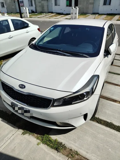 Kia Forte 2.0 Hb Ex At