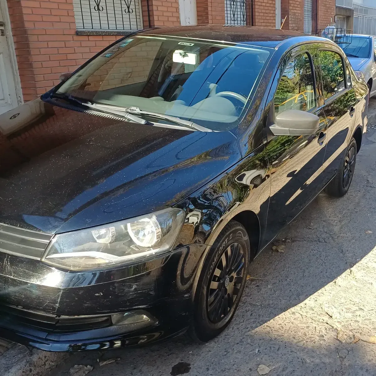 Volkswagen Voyage 1.6 Comfortline 101cv