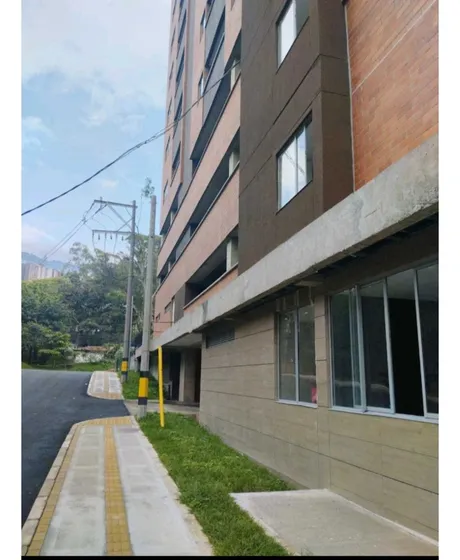 Alquilo Apartamento En Distrito Plaza, Sector Fabricato, Bello