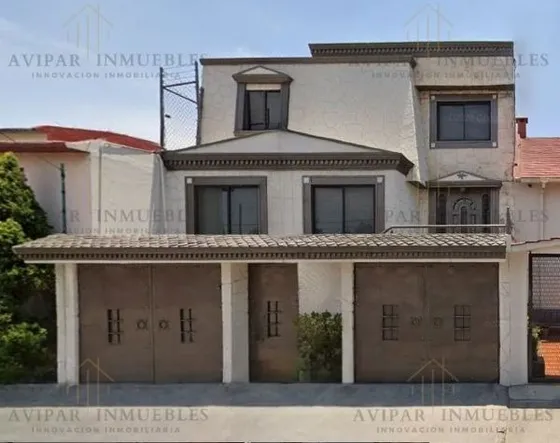 Grande Casa En Cumbres De San Mateo, Naucalpan. Eck022.