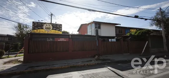 Casa En Venta Con Local Comercial Y 14 Dorm. En Maipú