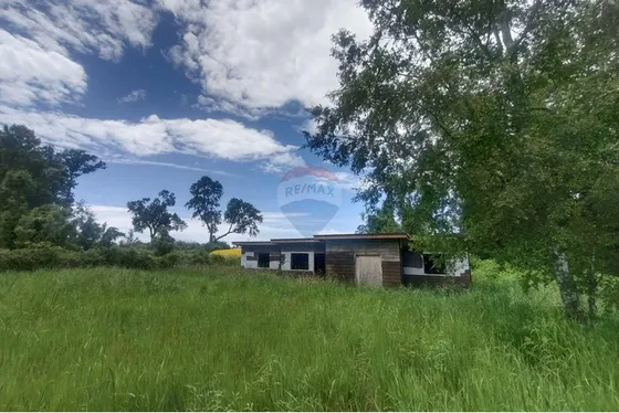 Se Vende Parcela  Con Cabaña En Construcción