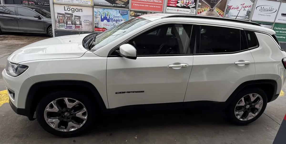 Jeep Compass 2.4 Longitude518607458891223044