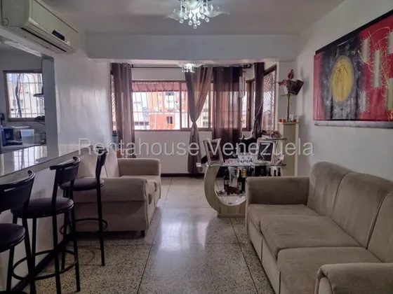 Mg  Apartamento En Venta - La Candelaria / Mls #25-19659