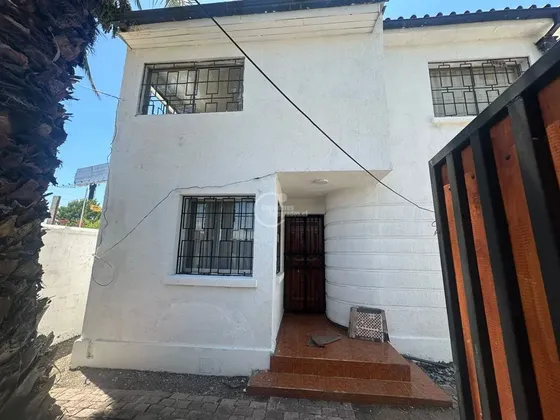 Casa En Arriendo De 4 Dorm. En San Miguel