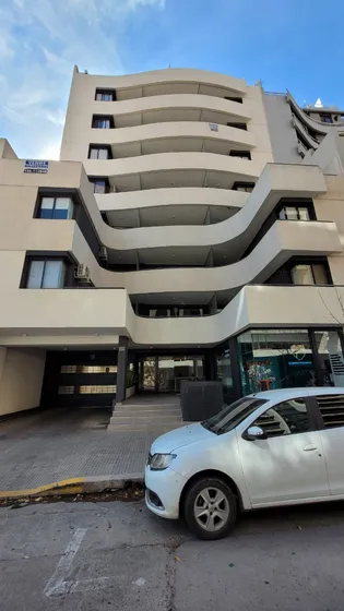Cochera En Alquiler En B Nueva Córdoba