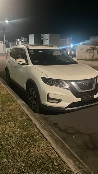 Nissan X-trail 2.5 Exclusive 2 Row Cvt