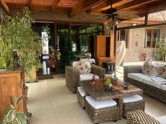Casa En Venta De 3 Dorm. En Maipú