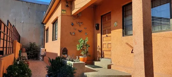 Imperdible!!! Buen Barrio, Seguro, Tranquilo, Cercano A Todo