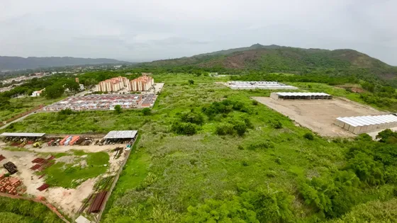 Karla Lh Ofrece En Venta Terreno Comercial 66.615 M2 - San Antonio De Monteserino, San Diego