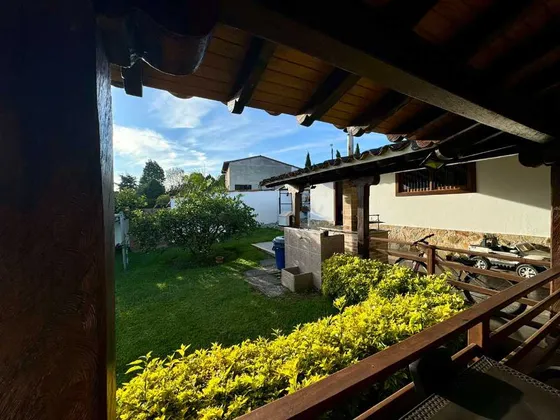 Venta De Casa Campestre En El Carmen De Viboral Cerca Al Parque (s)