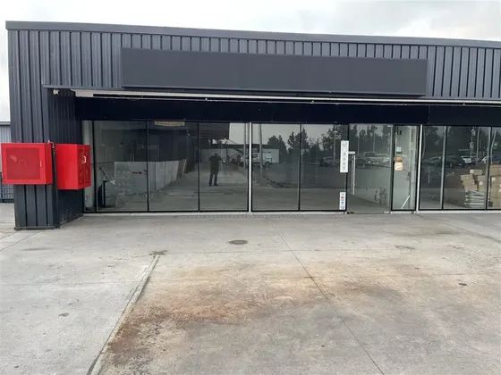 Local Comercial En Arriendo En Peñalolén