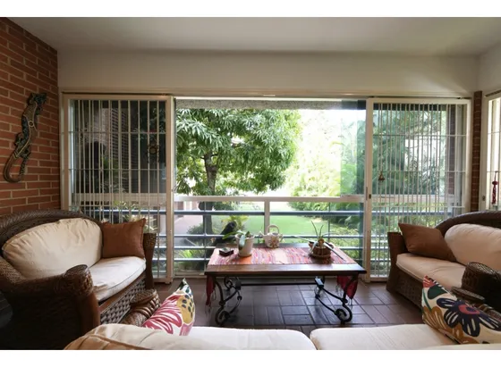 Se Vende Apartamento 260m2 La Castellana 8903