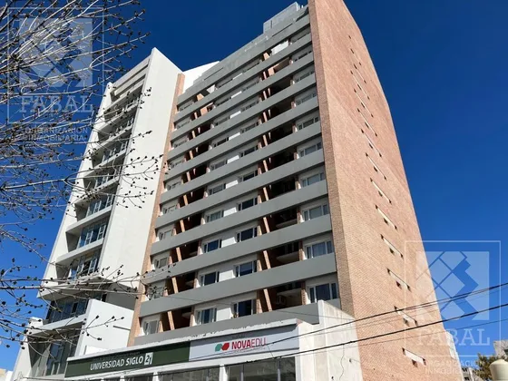Departamento Venta Centro, 1 Dormitorio, Baño Y Balcón