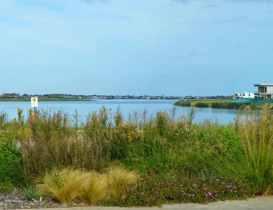 Lote Al Agua En Puertos Del Lago - Amarras Escobar - 923 M2
