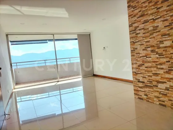 Arriendo Apartamento Loma Del Indio Con Excelente Vista A Medellin