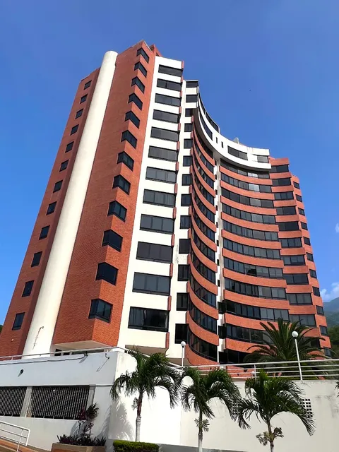 Hermoso Apartamento Remodelado, Con Relajante Vista Al Mar Caribe Y Espacios Para El Disfrute Familiar