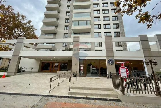 Se Vende Excelente Departamento, 706